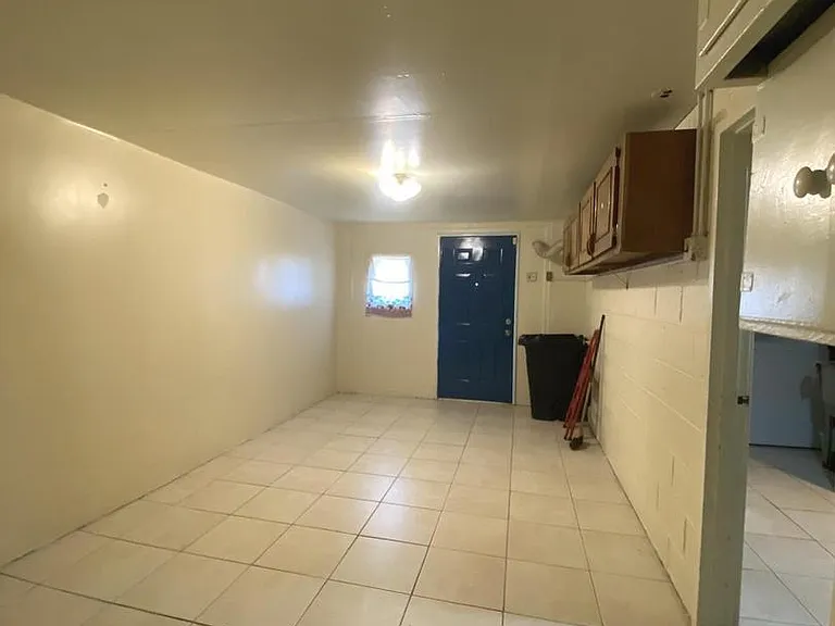 12673 Biscayne Dr — Photo 16