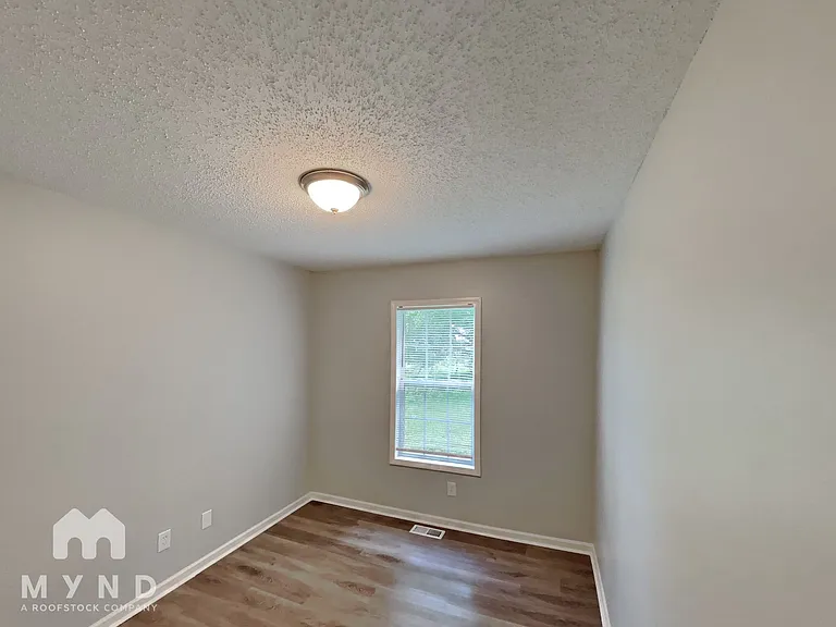 305 S Pinchback Ave — Photo 12
