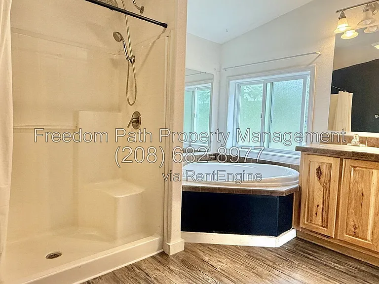 4062 W Seasons Rd — Photo 15