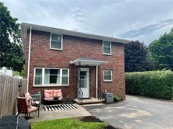 120 Pine St, East Rochester, NY 14445