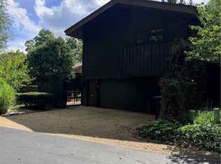 285 North Rd NE, Warren, OH 44483