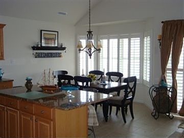 5th image of 5522 Simpson Ave