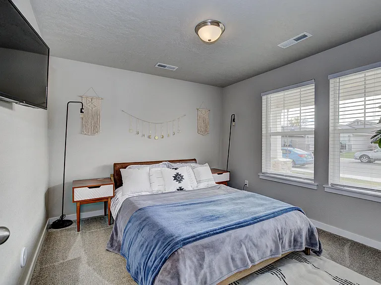 7646 E Declaration Dr — Photo 14