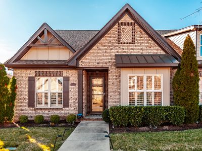1130 S McMahan Dr, Gallatin, TN, 37066