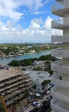 3rd image of 6039 Collins Ave APT 1609