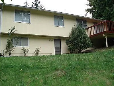 22340 Parnell Pl NW — Photo 2
