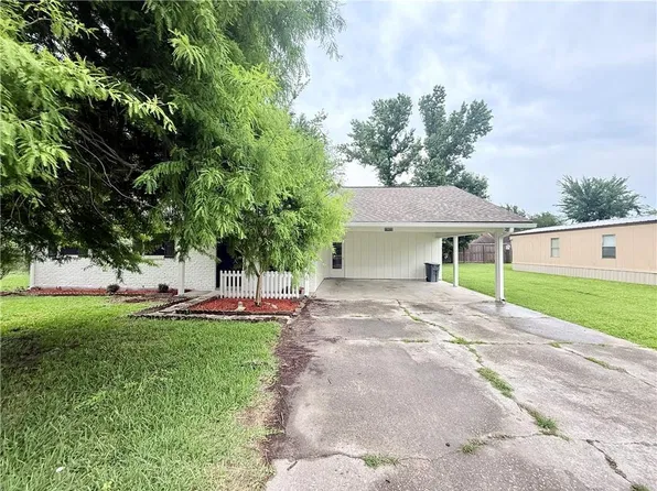 13416 Bayou Oak St, Gonzales, LA 70737