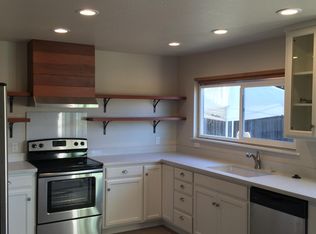 4453 Yukon Dr, Santa Rosa, CA 95409