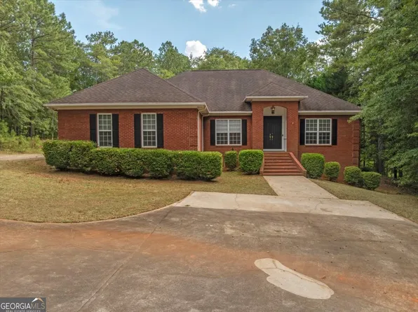 1125 S Green St, Thomaston, GA 30286