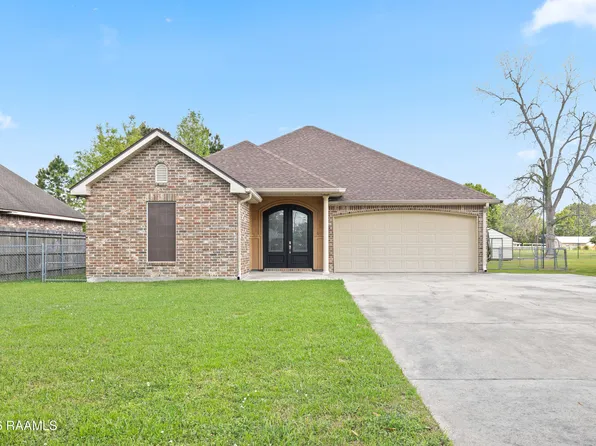 208 Saint Pierre Blvd, Carencro, LA 70520