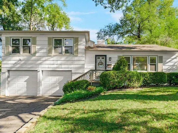 5710 W 101st Ter, Overland Park, KS 66207