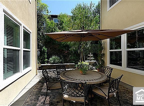 5th image of 2859 E Hillside Dr