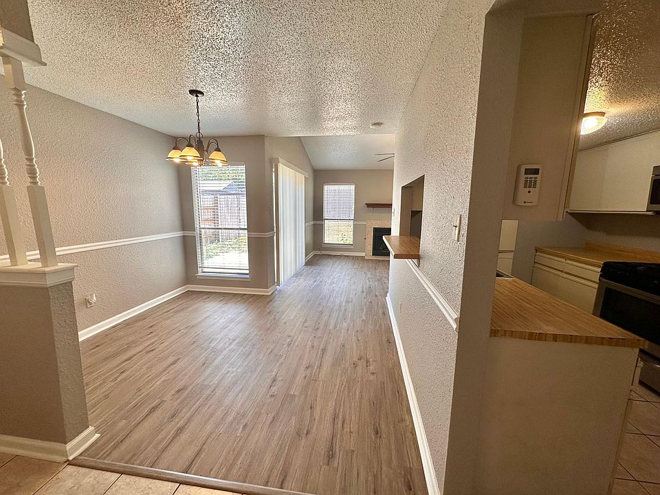1st image of 1244 Royal Crest Dr