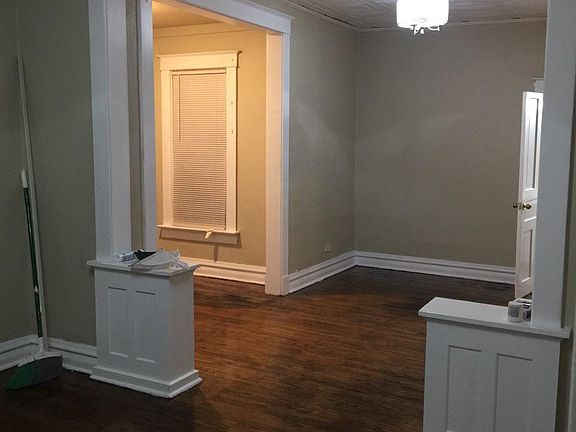 3rd image of 1616 Lincoln St APT 1