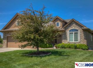 15452 Jaynes Cir, Omaha, NE 68116