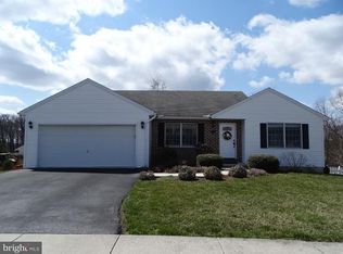 343 Spring Run Ct, Etters, PA 17319