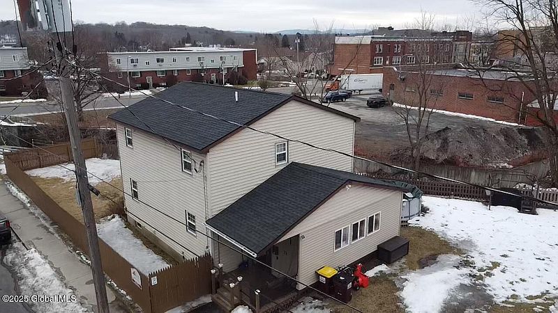 2nd image of 21 Frances Street