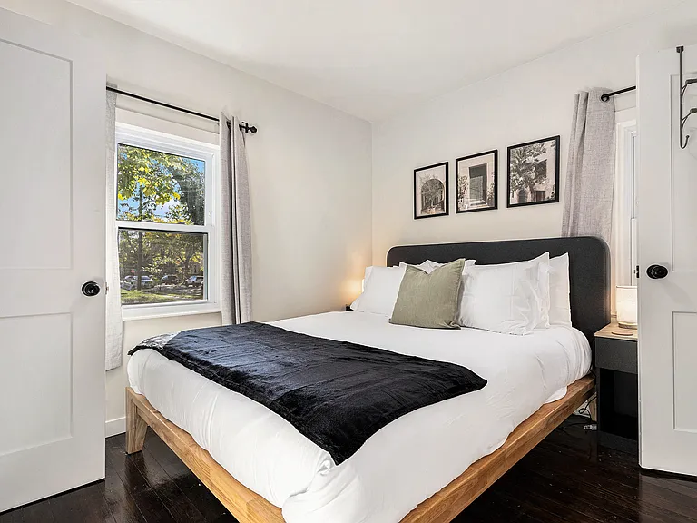 37 Gold Ave NW #2 — Photo 7