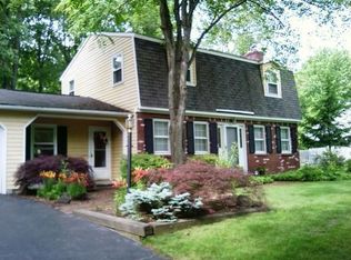 74 Carstead Dr, Slingerlands, NY 12159