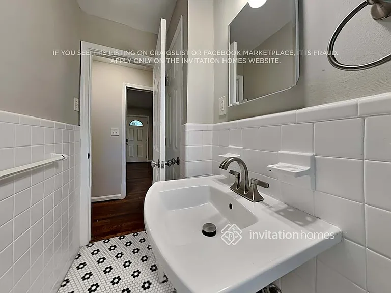 3439 Alcan Way — Photo 17