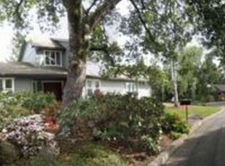 701 Swain Woods Ter, Sebastopol, CA 95472