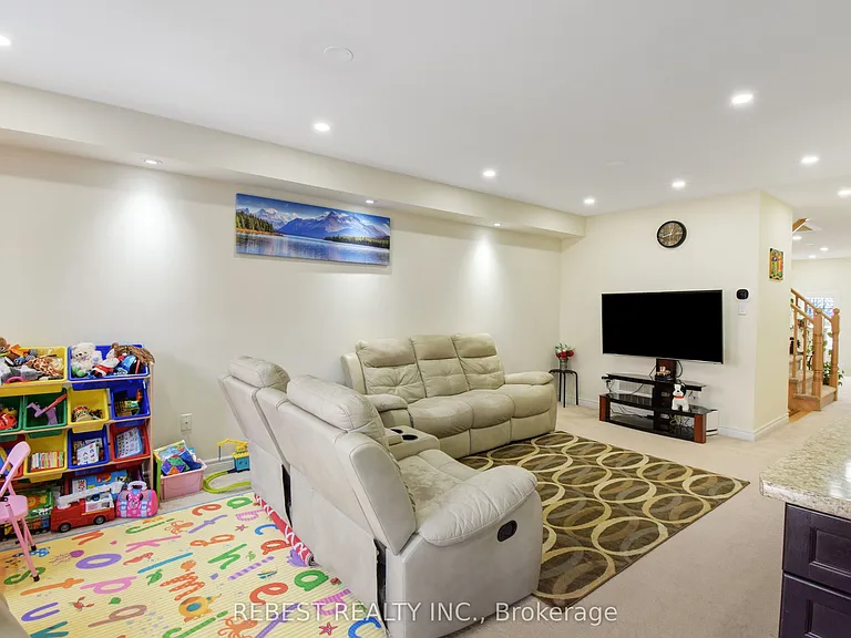 32 Volner Rd — Photo 13