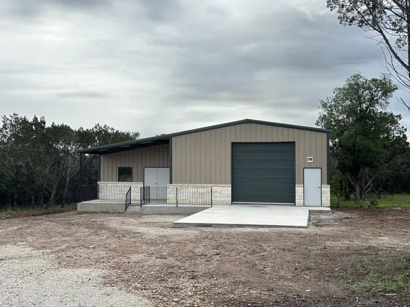 218 Spellmann Trl, Spicewood, TX 78669