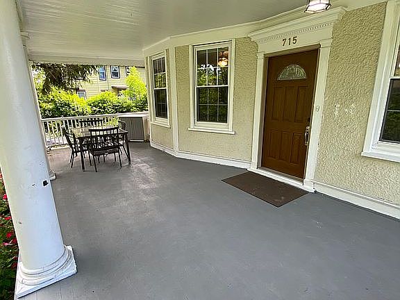 5th image of 715 Gramatan Ave