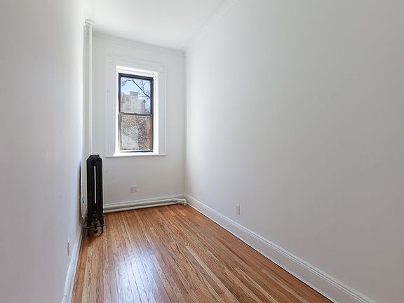 3rd image of 81 8th Ave APT 6