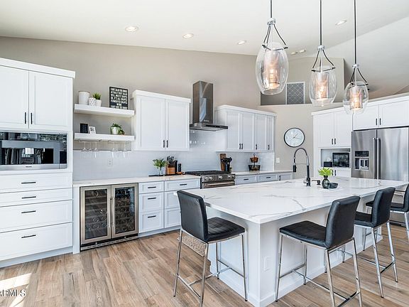5th image of 6527 E BLANCHE Drive