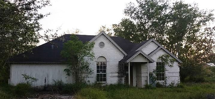 1st image of 521 Fuego Ave