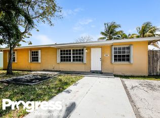 20660 NE 2nd Ave, Miami Gardens, FL 33179