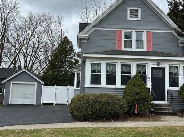 107 Hazel St