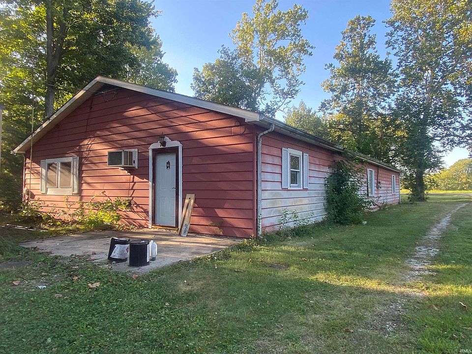 2nd image of 1329 W Old Slocum Trl