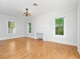 209 Lytton Ct, West Palm Beach, FL 33405