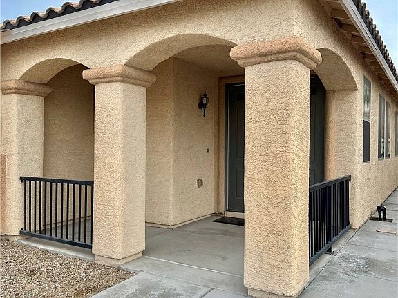 3rd image of 9278 Eaton Creek Ct