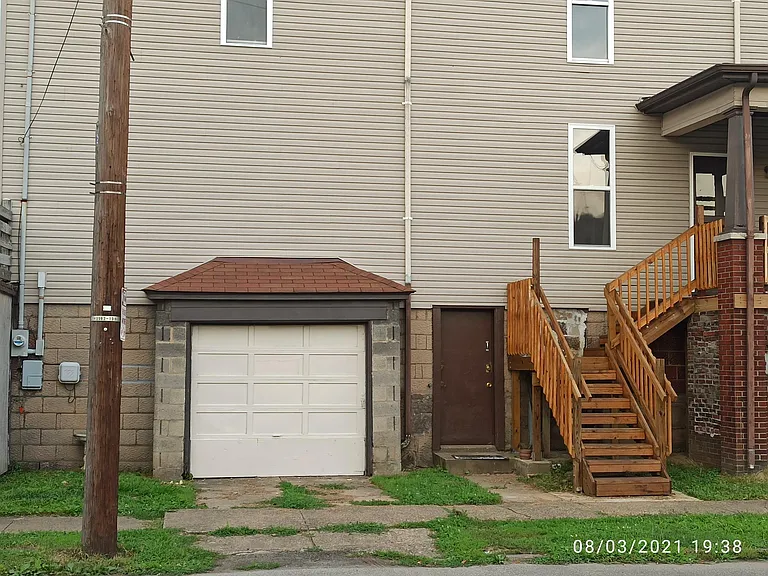 71 Ohio St — Photo 7