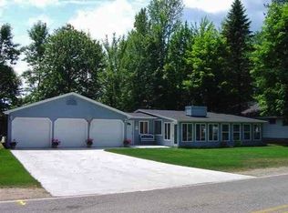 1029 Iroquois, Prudenville, MI 48651