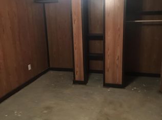 101 Debbie Dr, Vine Grove, KY 40175