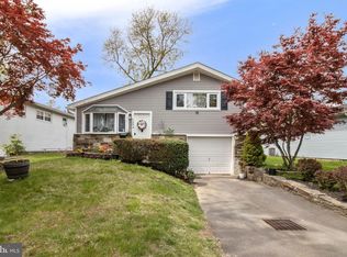 1374 Lindbergh Ave, Roslyn, PA 19001