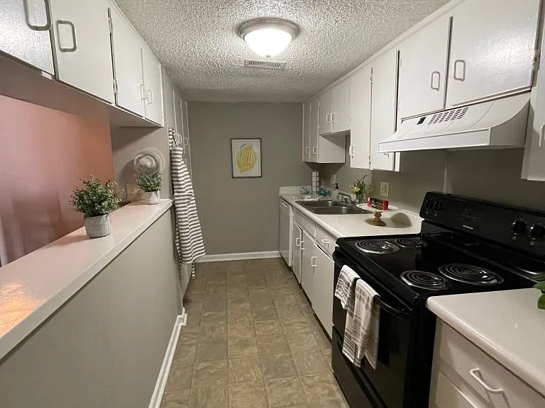 Richland Terrace — Photo 38