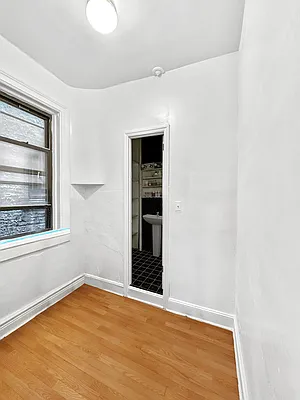 Rented by Compass | media 2