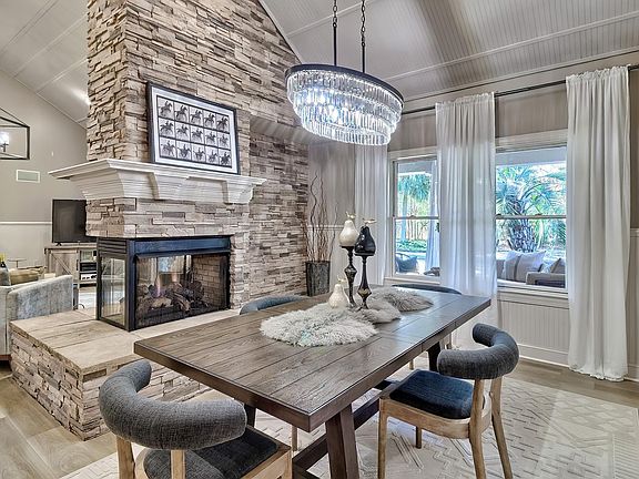 3rd image of 417 Oxenbridge Way