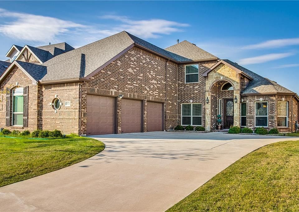 1st image of 2824 Sendero