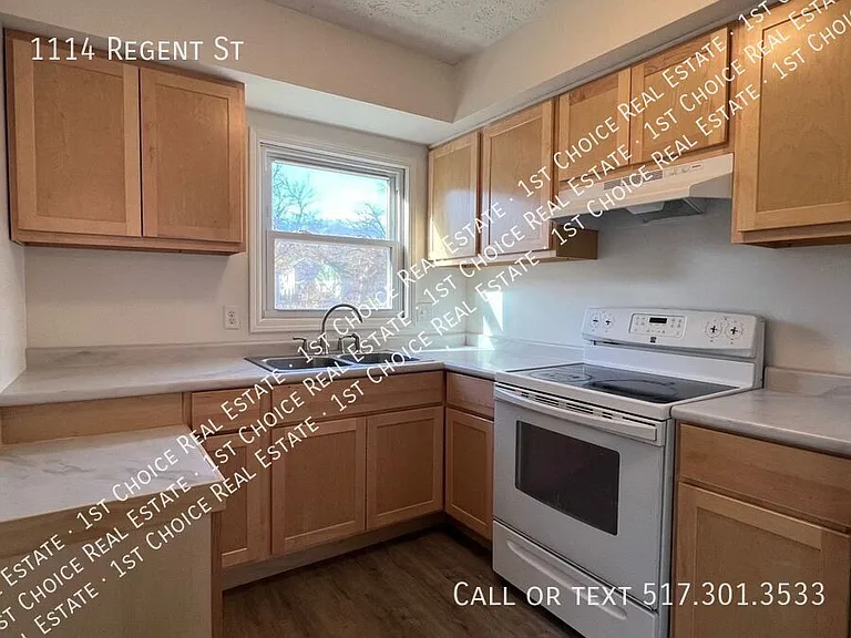 1114 Regent St — Photo 10