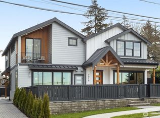 7916 122nd Ave NE #B, Kirkland, WA 98033