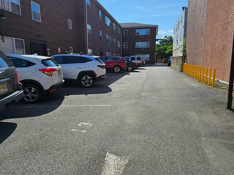 415 Kearny Ave #2 — Photo 12