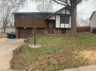 105 Stuart St, Bethalto, IL 62010