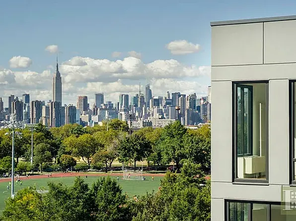 64 Bayard Street image 3 of 4