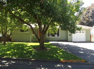 4306 SE Washington St, Milwaukie, OR 97222